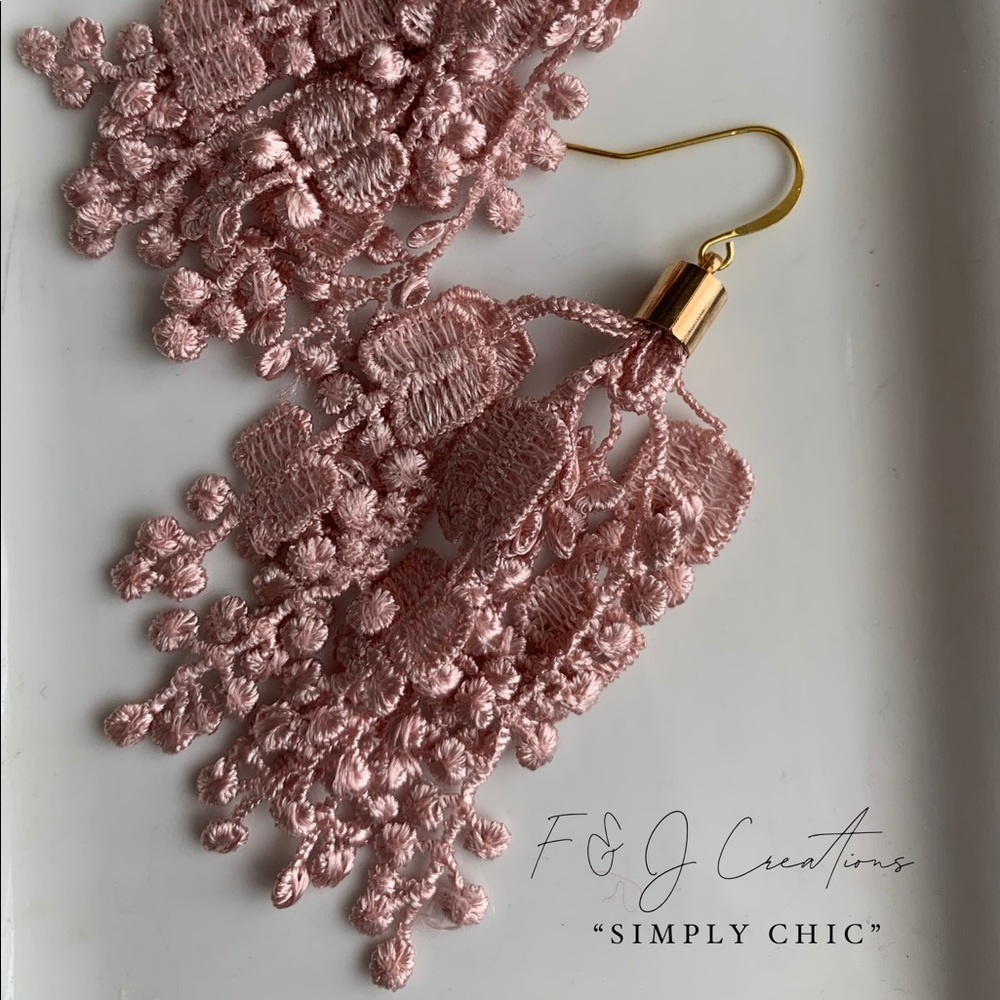 ✨Almost Gone✨ Tassel Earrings